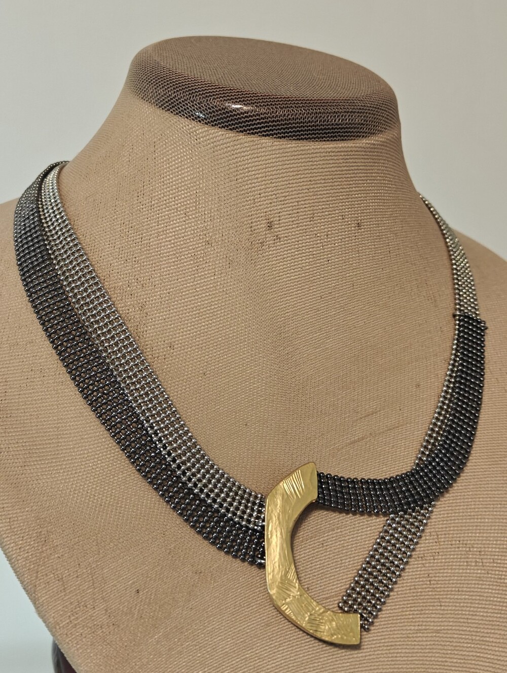 Modernist Anne Marie Chagnon "Adenia" Necklace EUC As New